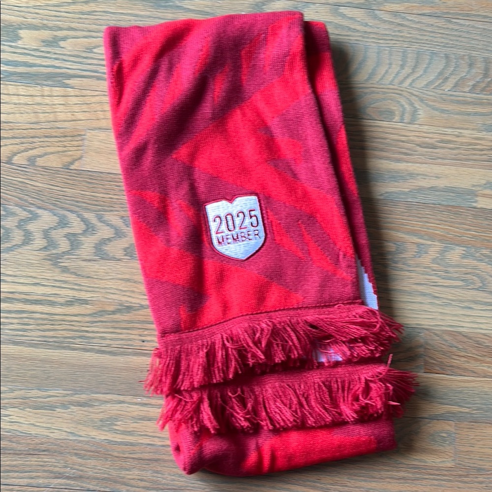 TFC scarf NEW